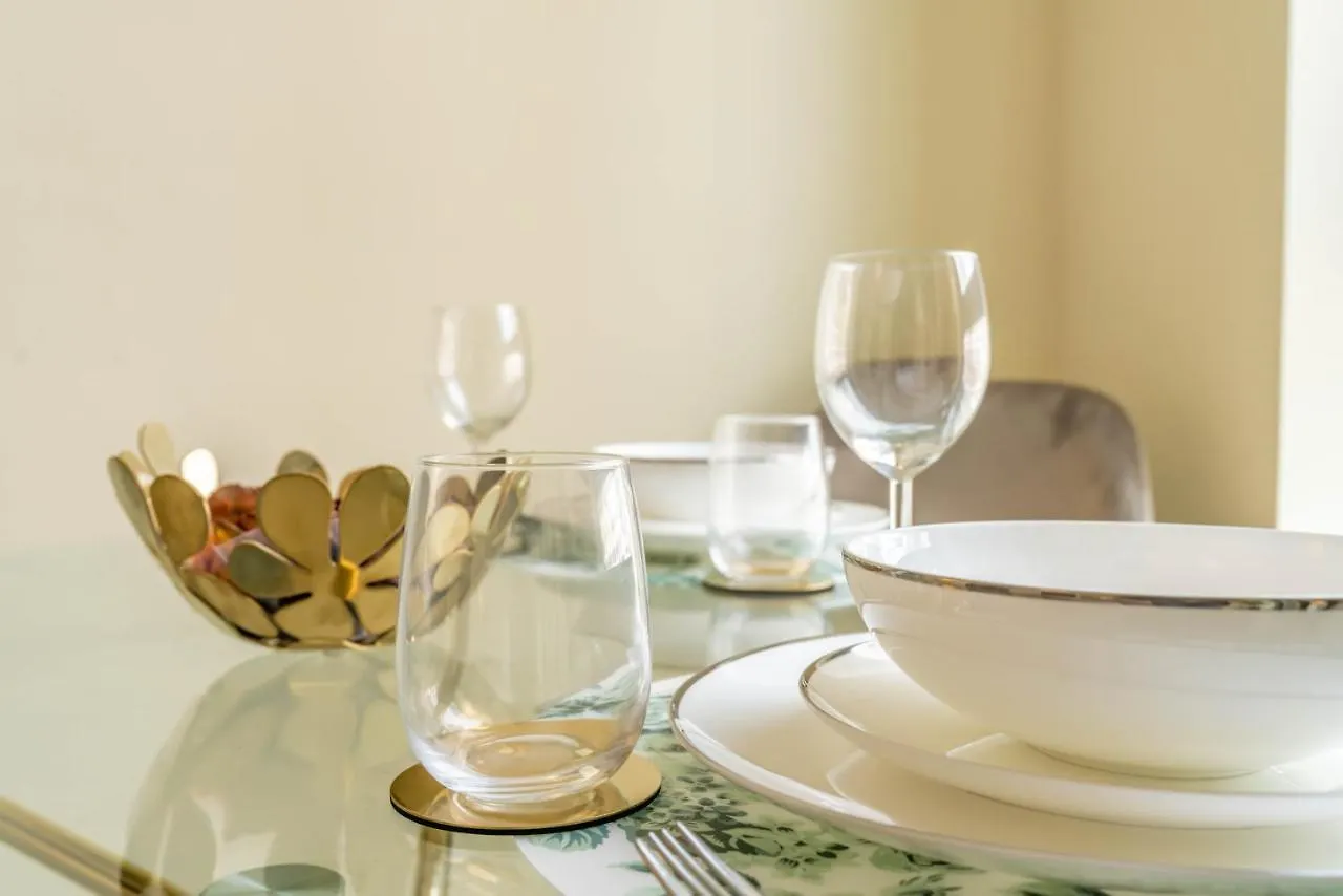 Luxbnb Standpoint Tower Blvd Views Apartment Dubai 0*,